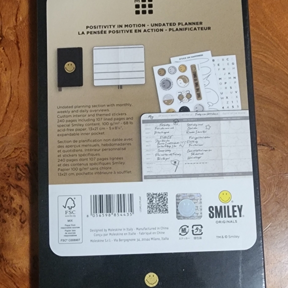 Moleskine Limited Edition Smiley Positivity in Motion-Undated Planner - Picture 12 of 13